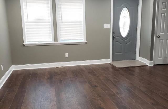 5934 GLENFALLS AVENUE Gallery 3