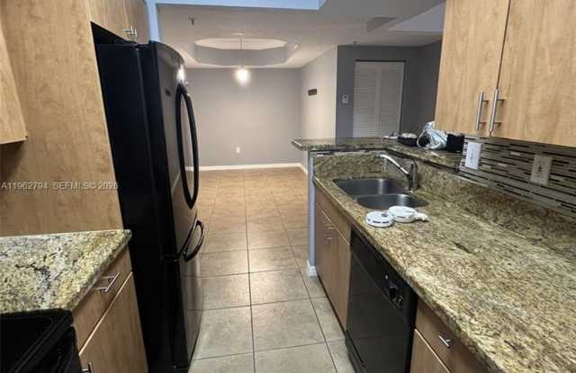 231 SW 116th Avenue 19202, Pembroke Pines, FL 33025 photos photos