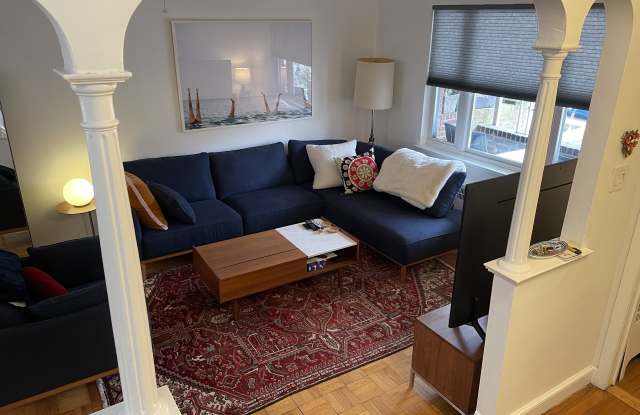 3446 Corlear Avenue photos photos