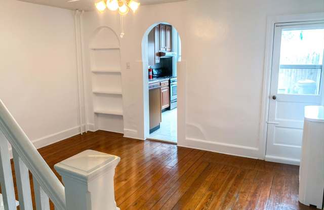 531 E WILDEY STREET Gallery 4