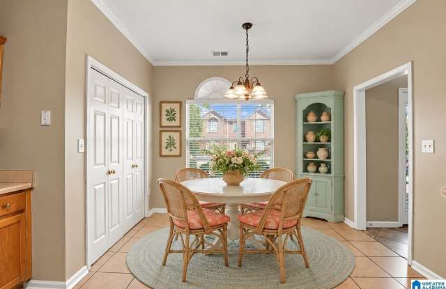 128 CANYON TRAIL Gallery 4