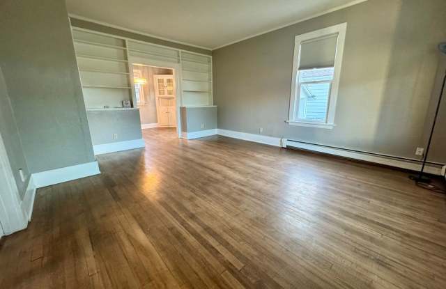 Timeless Character & Modern Comfort in Downtown Mandan Gallery 4