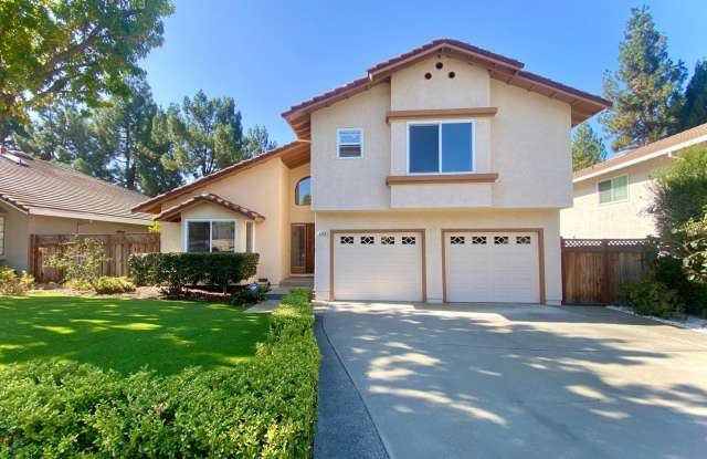 Spacious 4-Bedroom Irvington Home with Modern Upgrades and Private Backyard photos photos