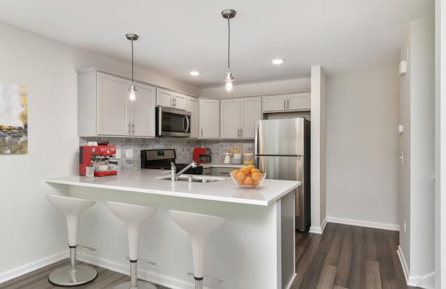 1629 Marshall St Ne photos photos