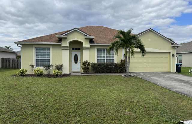442 Fillmore Avenue Northeast - 442 Fillmore Avenue Northeast, Palm Bay, FL 32907