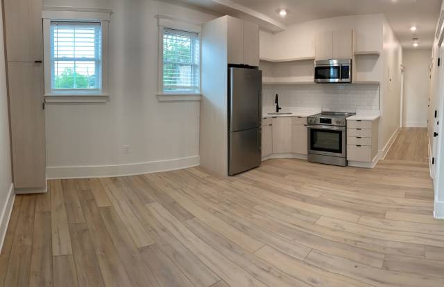 680 Winthrop Ave photos photos