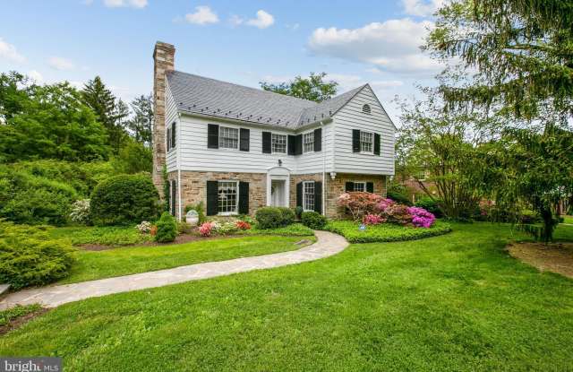 5113 N CHARLES Street photos photos