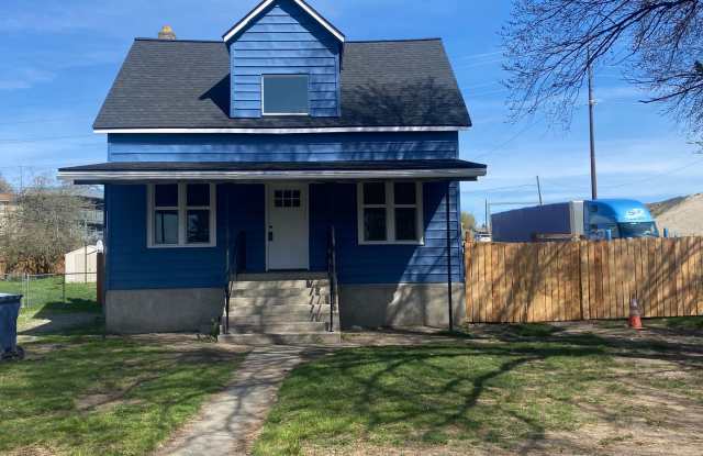 Totally remodeled 3-bedroom, 2-bath available now near Spokane Community College with large shop photos photos