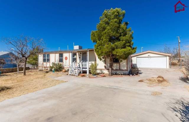 Cute Modular home in the city photos photos