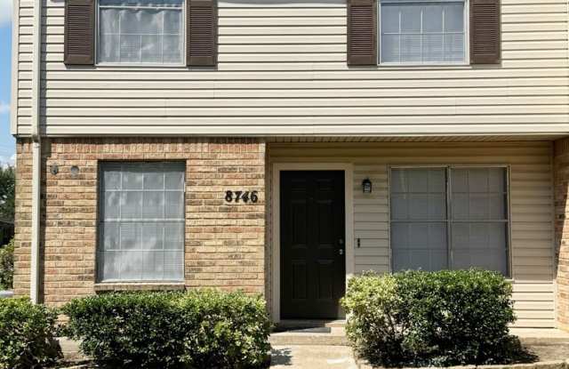 8746 Glen Meadow Lane, Beaumont, TX 77706 photos photos