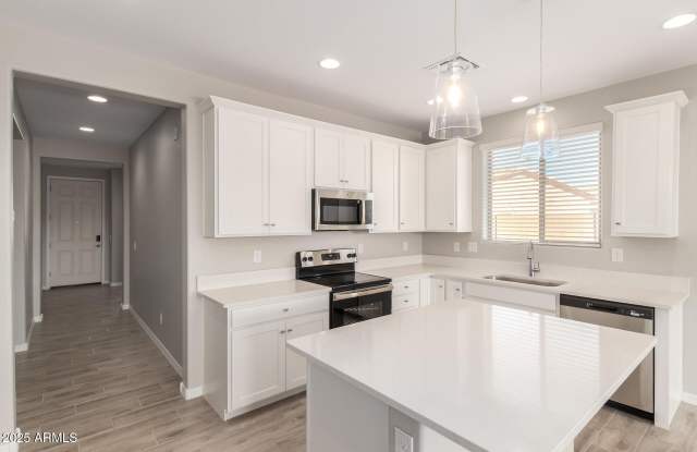 1275 E JAHNS Drive photos photos