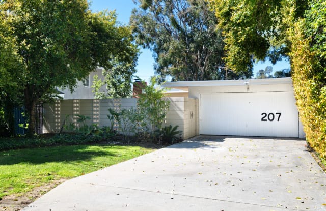 207 San Miguel Road - 207 San Miguel Road, Pasadena, CA 91105