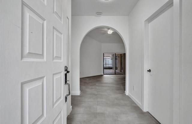 2965 W Budd Dr - 2965 West Budd Drive, Cooper City, FL 33026