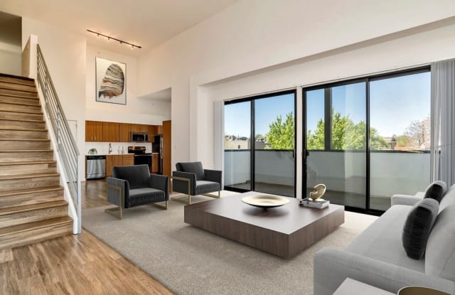 Summit at Wash Park Apartments Gallery 4