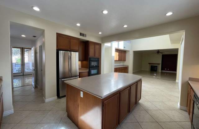 Move-In Special: Enjoy Reduced Annualized Rent with 2 weeks free! Spacious 5-Bedroom Home with Upgrades in Gated Willowalk Community! - 3065 Statice Court, Hemet, CA 92545