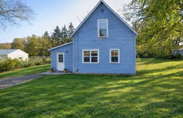 1002 E Lindoo Ave Ladysmith, WI 54848 photos photos