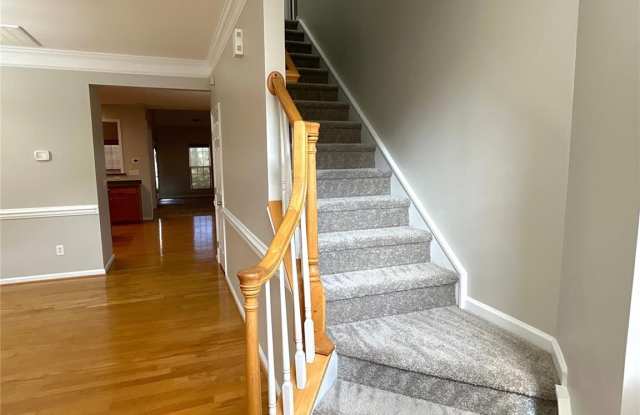 9715 Sunset Grove Drive Gallery 2