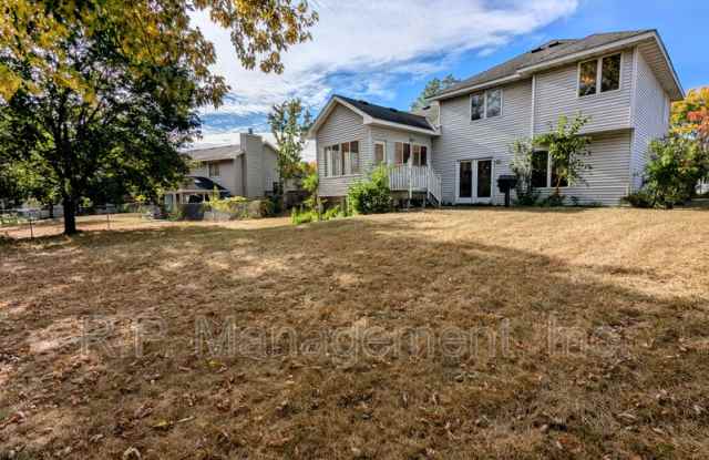 12069 Wedgewood Dr NW Gallery 2