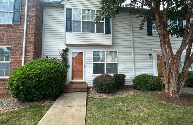 3 Bedroom Townhouse in Campbell County photos photos