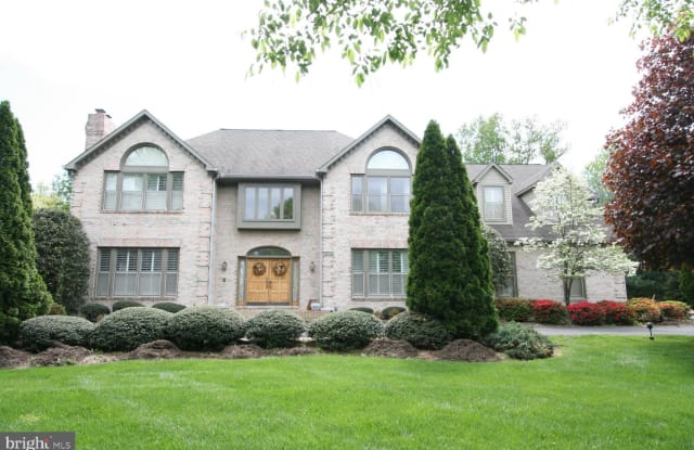 10013 PARK ROYAL DRIVE - 10013 Park Royal Drive, Great Falls, VA 22066