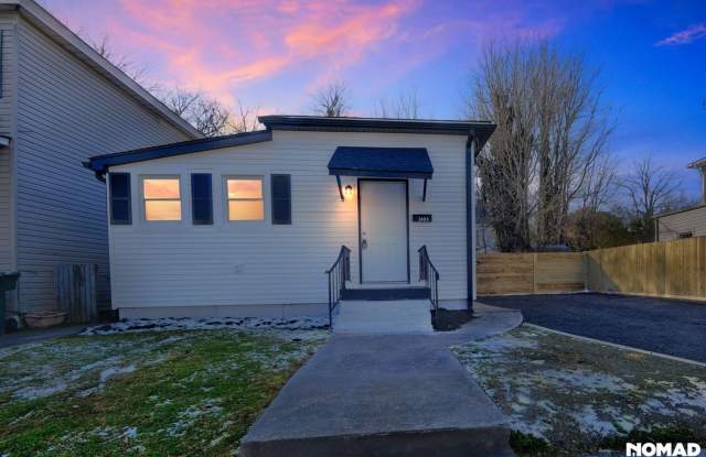 Charming 1BR Duplex in Hampton photos photos