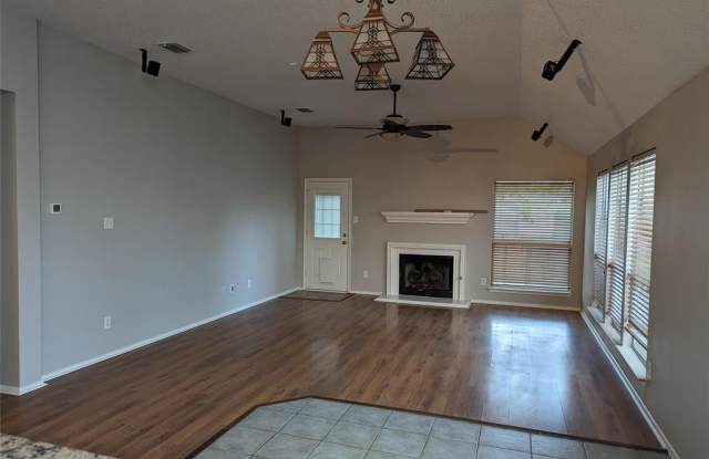 4929 Dougal Avenue Gallery 3