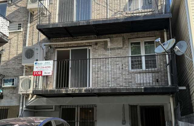 175 Monroe St photos photos