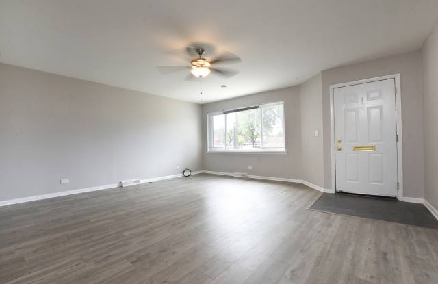 3451 Grand Boulevard - 3451 Grand Boulevard, Brookfield, IL 60513