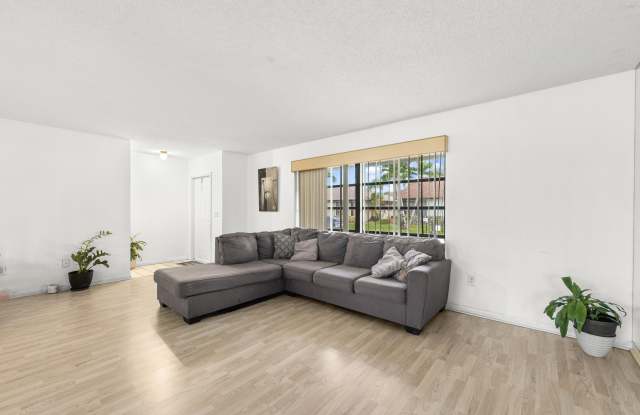 6254 BLUE BANEBERRY Lane Gallery 4