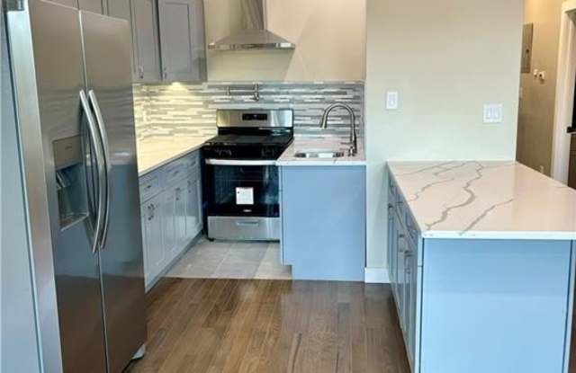 301 Hinsdale Street - 301 Hinsdale Street, Brooklyn, NY 11207 301 Hinsdale Street - 301 Hinsdale Street, Brooklyn, NY 11207