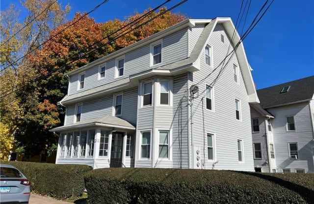 2 Lincoln Avenue - 2 Lincoln Avenue, Branford Center, CT 06405