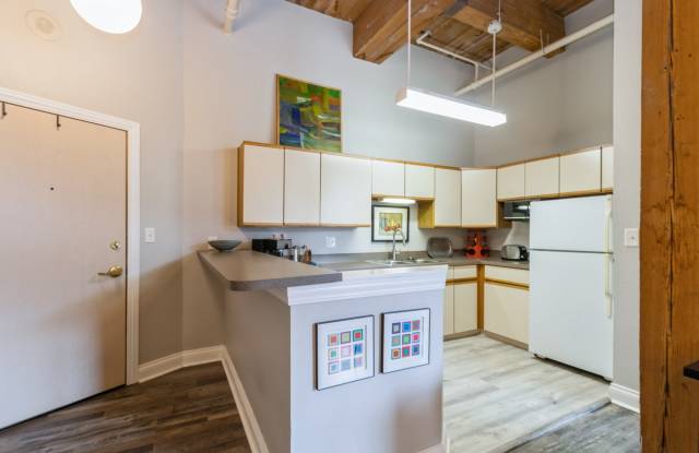 308 West 8th Street - 1 Gallery 2