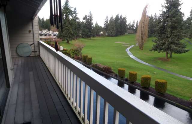 Immaculate 3-Bedroom Townhome w/Fantastic Golf Course Views in Twin Lakes Community!! photos photos