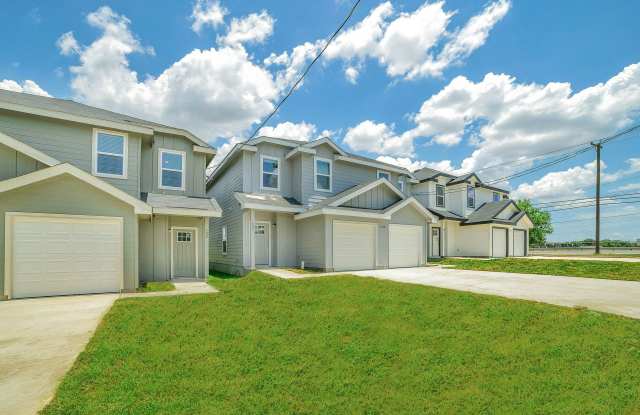 No Cash Deposit Option Available! - 4439 Red Haven Drive, San Antonio, TX 78222