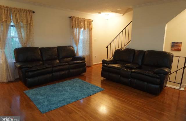 11512 ALDBURG WAY Gallery 4