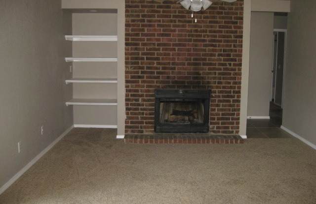 Two Bedroom two bath duplex. Gallery 3
