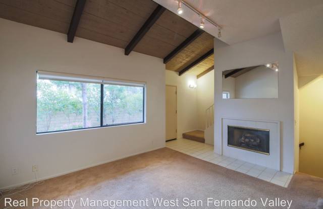10444 Canoga Ave #62, Gallery 4