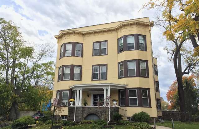 26 Coligni Avenue photos photos