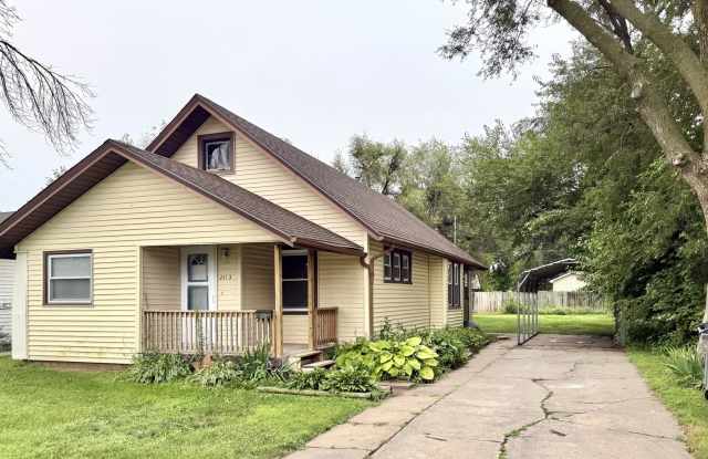 Comfortable 3-Bedroom Home with Two Private Bathrooms photos photos Comfortable 3-Bedroom Home with Two Private Bathrooms photos photos