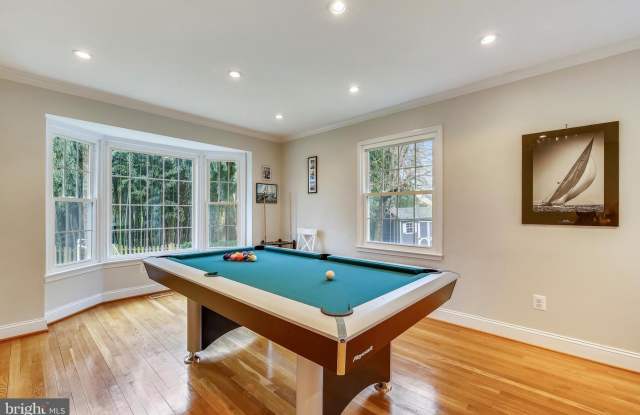 9716 BRIMFIELD CT Gallery 4