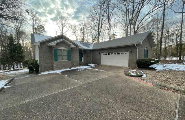 Don't miss out on the opportunity to make this lovely house your new home! call 501-922-9997 today! photos photos