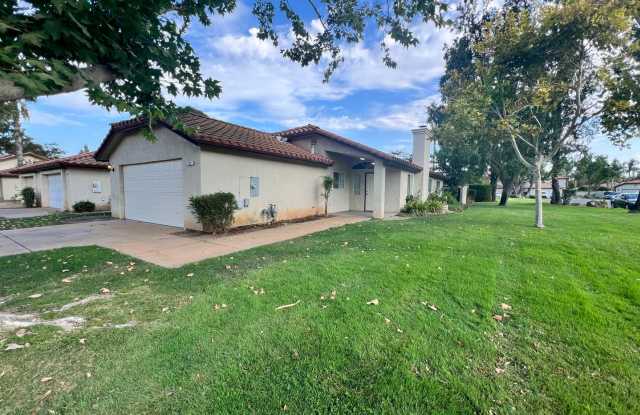 New on the Market! 92 Rosewood Circle – 3BR/2.5BA single-family home in a gated community. photos photos