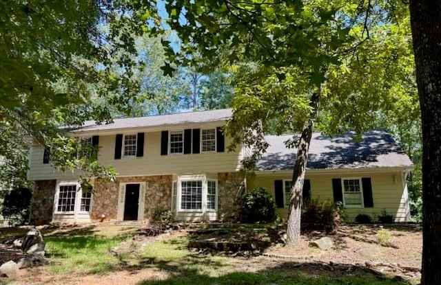 100 Forest Hall Lane photos photos