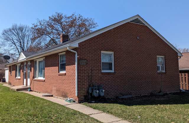 3234 Montrose Avenue photos photos