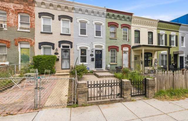 925 8TH Street NE photos photos