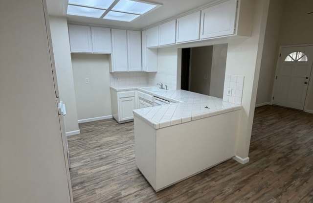 Home for rent photos photos