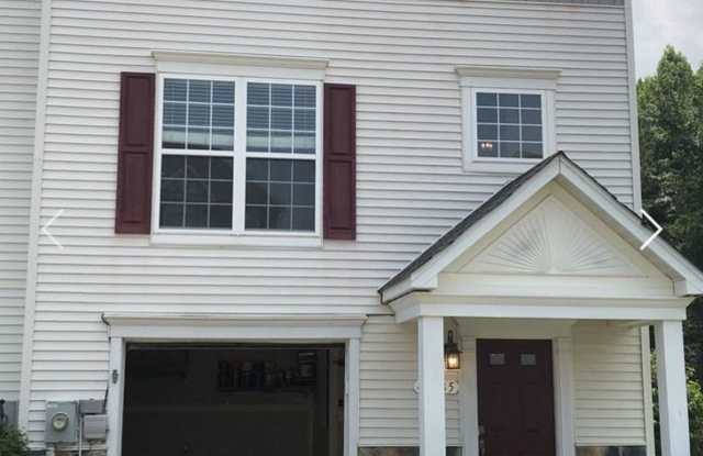 Nice end unit townhouse in waterfront community photos photos