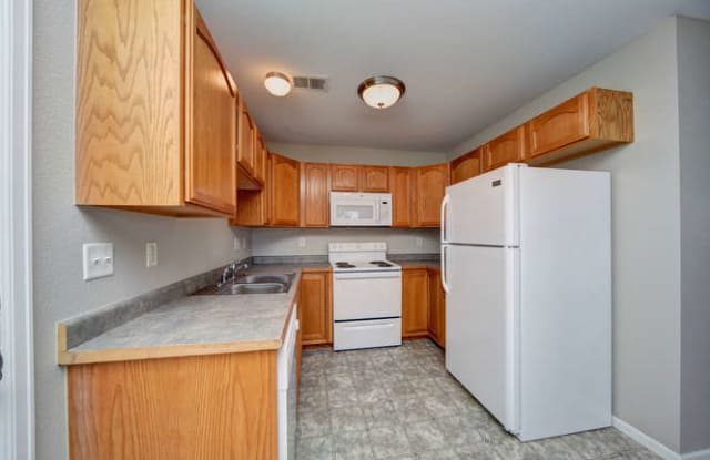 3380 Saratoga St Unit F photos photos