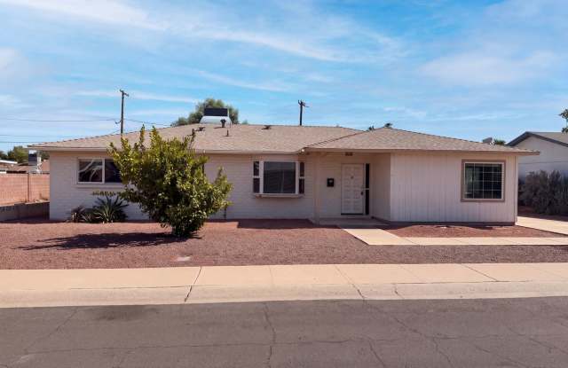 7328 E Lewis Ave photos photos