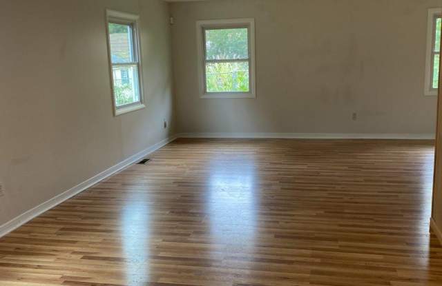 16006 AUDUBON Lane Gallery 2